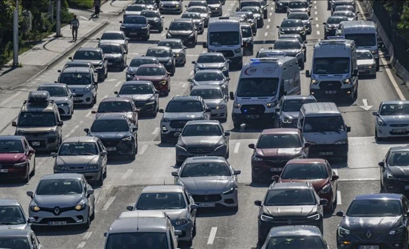 Trafikte ambulans gelince radyoda müzik duracak, her arabada bu anons duyulacak - Resim : 1