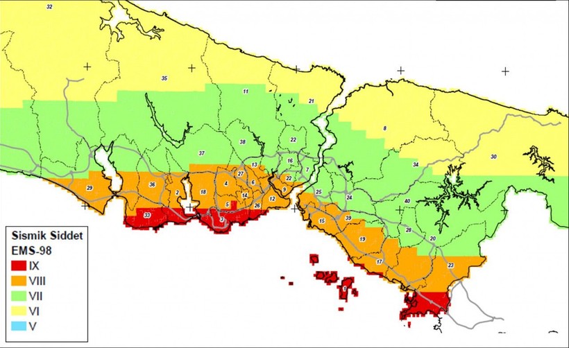 Uzman isim İstanbul'da hangi noktaların deprem riski taşıdığını aktardı: Avcılar, Küçükçekmece, Büyükçekmece zemin açısından sıkıntılı - Resim: 8