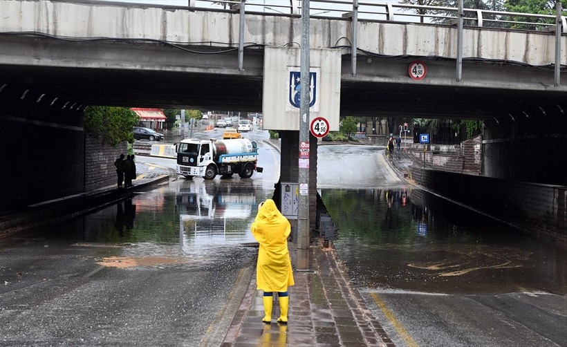 Marmara bölgesinde yaşayanlar dikkat: Meteoroloji'den peş peşe uyarı geldi! 16 ARALIK HAVA DURUMU NASIL OLACAK? - Resim: 3