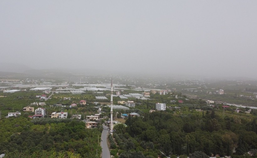 Hatay, Mersin, Adana, Osmaniye... Türkiye'de çöl tozu etkisini göstermeye başladı - Resim: 1