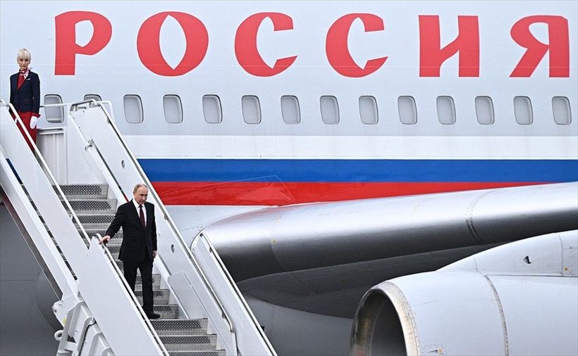 Beyaz Saray'dan Trump ve Putin'in zirvesiyle ilgili peş peşe paylaşım yaptı - Resim: 2