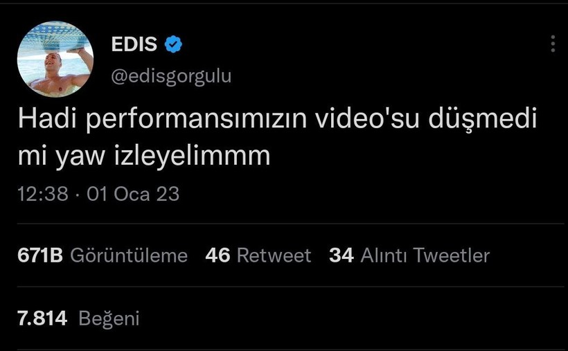O Ses Türkiye Yılbaşı Özel programında sahne alan Edis, uçarak sahneye geldi - Resim : 5