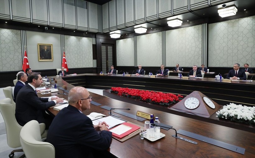 Cumhurbaşkanı Recep Tayyip Erdoğan başkanlığında gerçekleştirilen yeni dönemin ilk kabine toplantısı sona erdi - Resim: 7