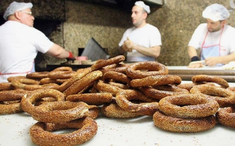 Ankara'da 15 TL'den satılacaktı! Tekiler sonrası simide fiyat düzenlemesi - Resim : 3