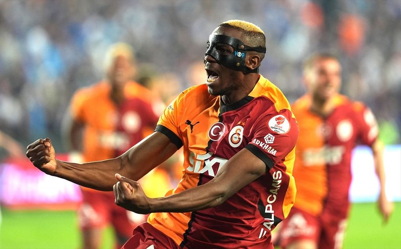 Galatasaray taraftarında büyük hazırlık! Victor Osimhen gitmesin diye harekete geçtiler - Resim: 1
