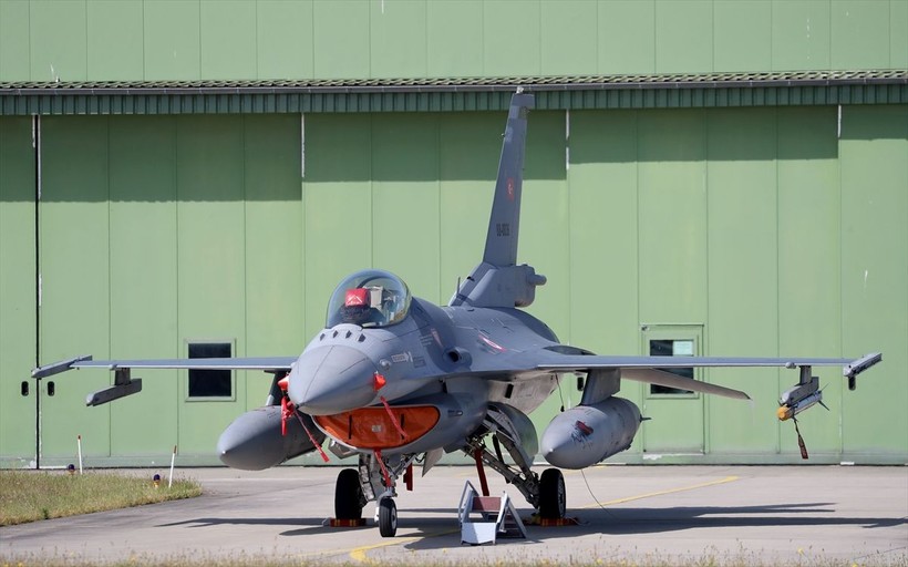 NATO, tarihinin en büyük hava tatbikatı Air Defender 2023'e hazır: Türk Hava Kuvvetlerine ait F-16 uçaklarına ve personeline ilgi çoktu - Resim: 35