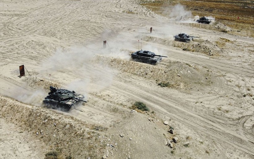 TSK'nın muharebe sahasındaki en etkin kara silahlarından olan tank birlikleri göreve hazır - Resim: 26