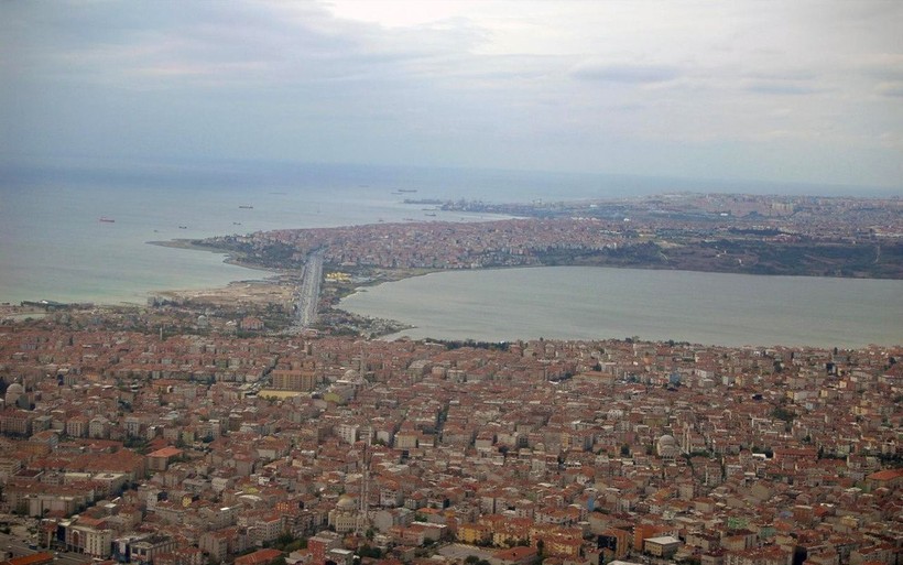 Uzman isim İstanbul'da hangi noktaların deprem riski taşıdığını aktardı: Avcılar, Küçükçekmece, Büyükçekmece zemin açısından sıkıntılı - Resim: 9