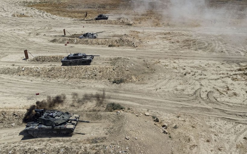 TSK'nın muharebe sahasındaki en etkin kara silahlarından olan tank birlikleri göreve hazır - Resim: 25