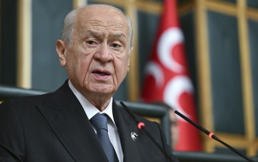 Devlet Bahçeli'den bayram mesajında YSK'ya Van tepkisi: Baştan ayağa skandaldır ve yanlıştır - Resim : 1