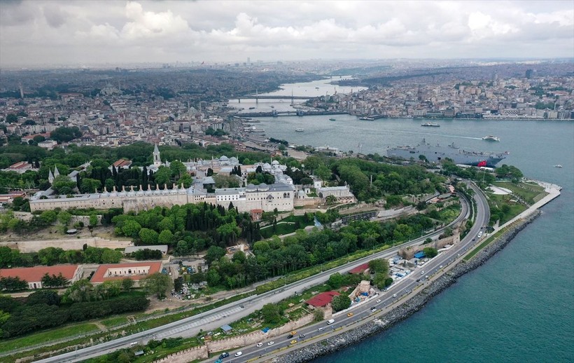 Fatih Sultan Mehmet tarafından inşa edilen Topkapı Sarayı dron ile görüntülendi - Resim: 19