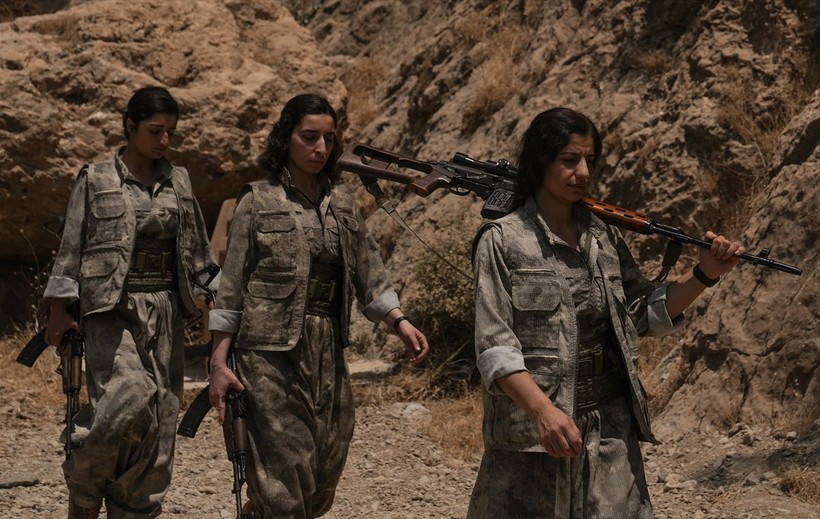 Tarihi anların görüntüleri: Terör örgütü PKK silahları yaktı! İşte o anlar... - Resim: 10