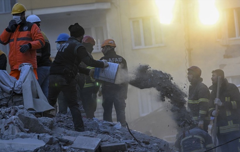 Hataysporlu Kevin Soni deprem anını anlattı! "Sabah namazını beklemem hayatımı kurtardı" - Resim: 9