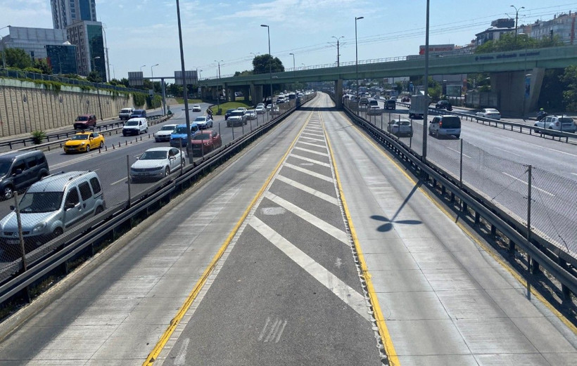 İmamoğlu seçim öncesi İstanbul'u hatırladı! İşe, metrobüs yollarından başladı - Resim: 5