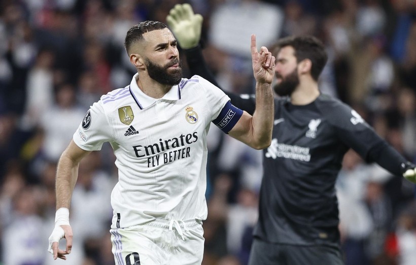 UEFA Şampiyonlar Ligi'nde çeyrek finale yükselen son takımlar Real Madrid ve Napoli oldu - Resim: 7