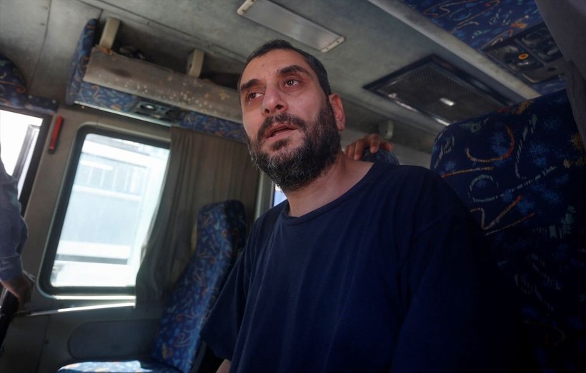İsrail, işkenceyle alıkoyduğu 11 Filistinli esiri aylar sonra serbest bıraktı - Resim: 13