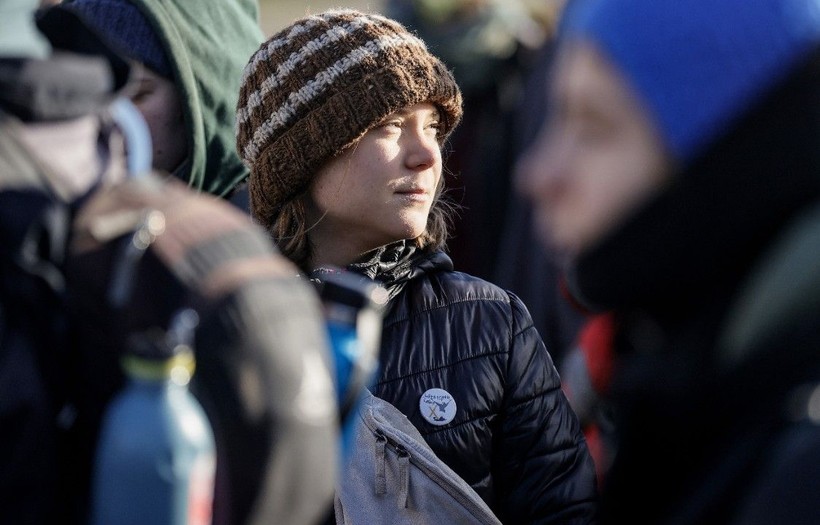Çevre aktivisti Greta Thunberg'ın gözaltına alındığı anların kurgu olduğu iddia ediliyordu! Alman polisinden açıklama geldi - Resim: 9