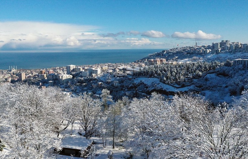 Trabzon kara doydu! Kartpostallık kareler... - Resim: 5