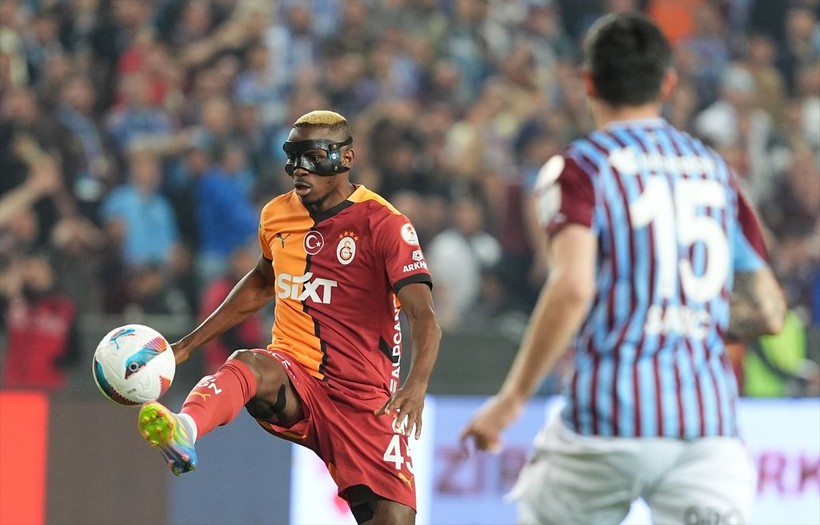 Galatasaray taraftarında büyük hazırlık! Victor Osimhen gitmesin diye harekete geçtiler - Resim: 10