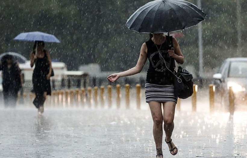 İstanbul'da sağanak yağış! Meteoroloji sıcaklıkların düşeceği yerleri açıkladı - Resim: 11