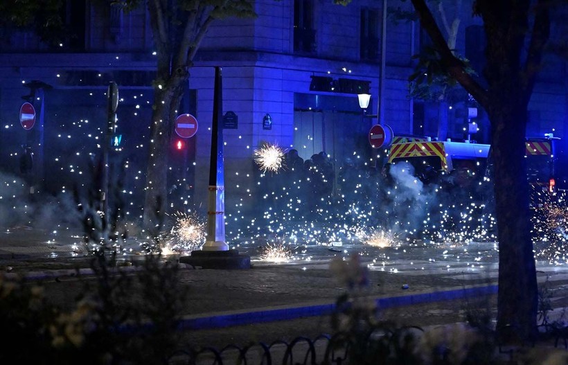 PSG şampiyon oldu, Fransa'da sokaklar karıştı: En az 131 gözaltı - Resim: 2