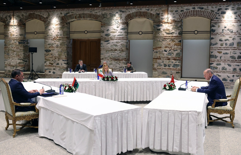 İstanbul'da tarihi zirve! Cumhurbaşkanı Erdoğan, Meloni ve Dibeybe ile görüştü - Resim : 4