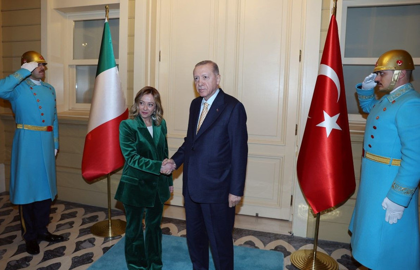 İtalyan Başbakan Meloni Cumhurbaşkanı Erdoğan'dan yardım istedi! İtalya basını ziyaret sonrası manşetten verdi - Resim: 4