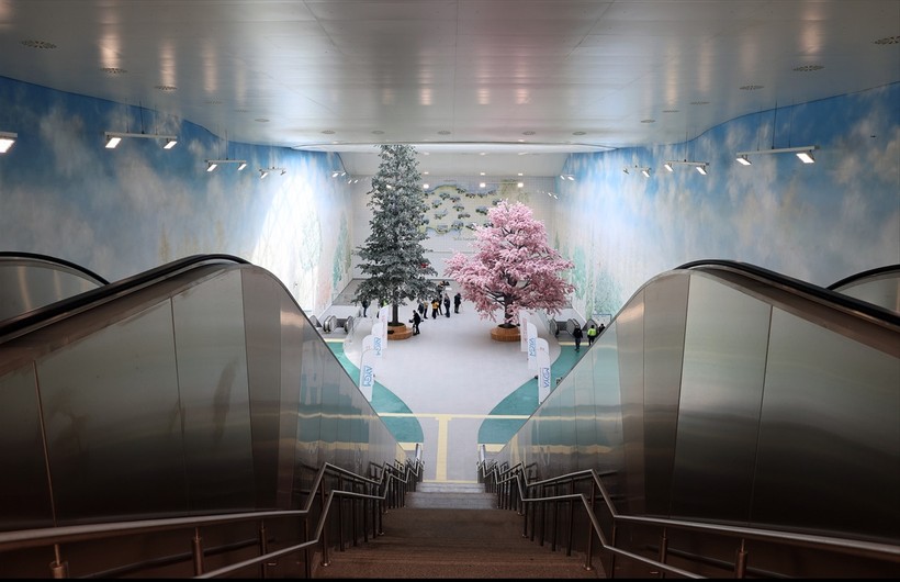 Ulaştırma ve Altyapı Bakanı Adil Karaismailoğlu Başakşehir-Kayaşehir Metro Hattı'nın Çam ve Sakura Şehir Hastanesi İstasyonu'nda incelemelerde bulundu - Resim : 4