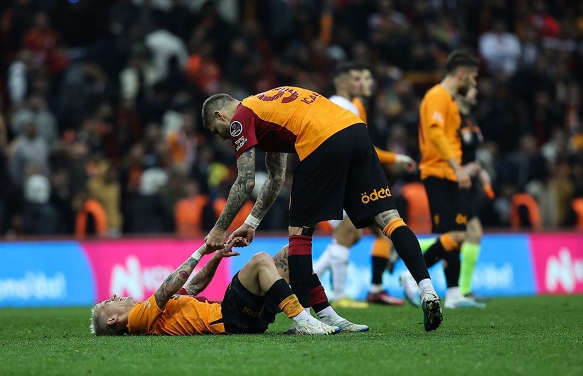Galatasaray'ın yıldızı Icardi'ye çarpıcı sözler! "Tribünler şarkı söylesin diye..." - Resim: 4