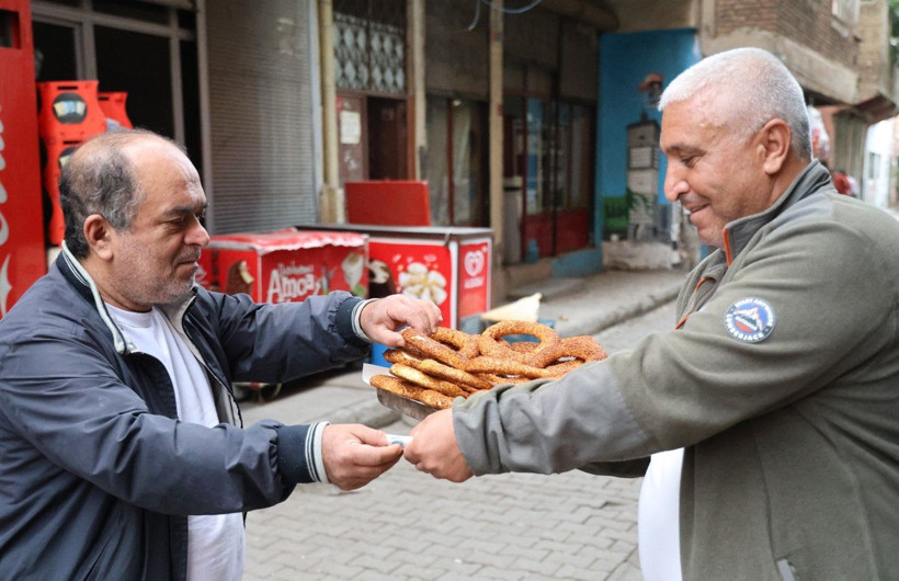 20 yıl simit sattı, 49 yaşında atandı - Resim: 5