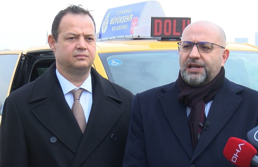 İBB minibüs ve dolmuşlardan dönüşen tam güvenlikli ilk taksinin prototipini tanıttı - Resim: 1