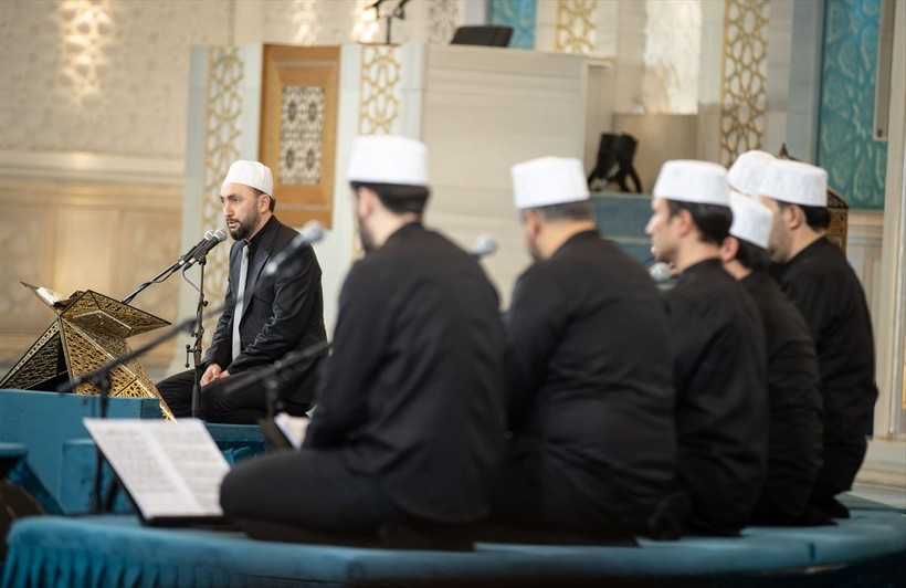 Türkiye'nin dört bir yanında Miraç Kandili idrak edildi! Dualar depremzedeler için - Resim: 37