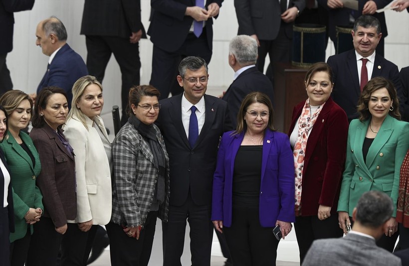 Meclis, Cumhuriyet tarihinin en uzun yasama dönemini geride bırakıyor - Resim: 8