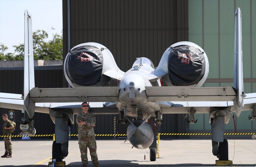 NATO, tarihinin en büyük hava tatbikatı Air Defender 2023'e hazır: Türk Hava Kuvvetlerine ait F-16 uçaklarına ve personeline ilgi çoktu - Resim: 36
