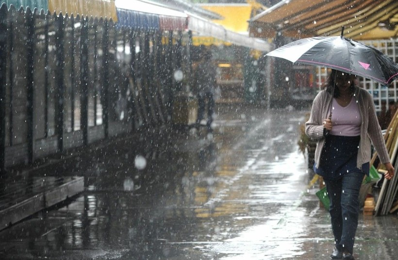 Son dakika! Ankara'da çatılar koltuklar uçmuştu sıra İstanbul'da... Meteoroloji'den 20 il için sarı kodlu uyarı! Sıcaklıklar birden düşecek - Resim: 16