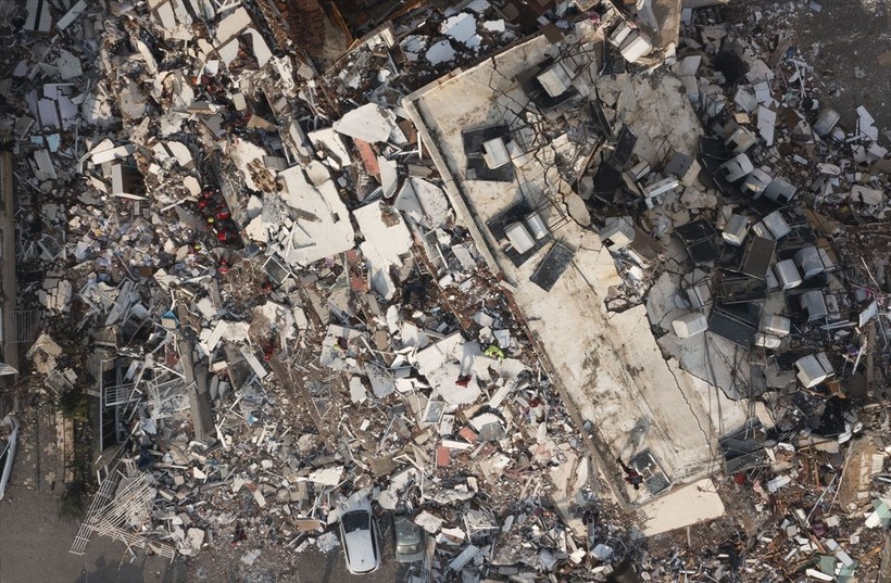 Deprem bölgelerindeki hasar tespit çalışmaları sürüyor: Acil yıkılacak bina sayısı 61 bini geçti - Resim: 8