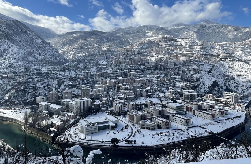 Meteoroloji özellikle deprem bölgelerini uyardı: Kar ve yağmur şiddetli gelecek - Resim: 10