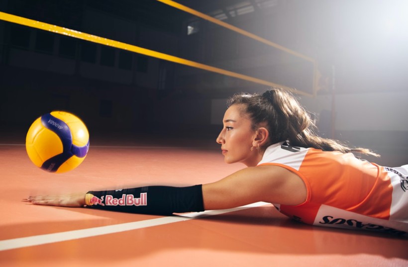 Milli voleybolcu Hande'yi yüzüne asit atmakla tehdit ediyordu: Yakalandı - Resim: 4