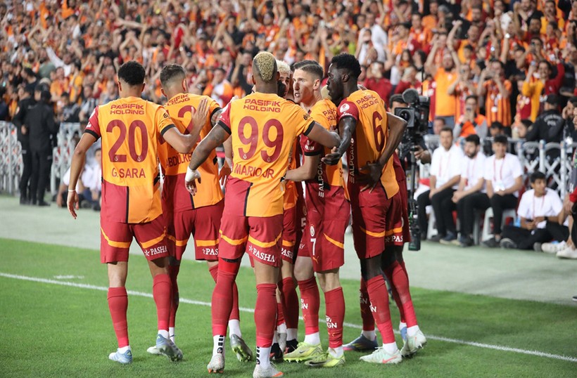 Şampiyon Galatasaray! Trabzonspor'u 3-0 yenen Galatasaray Ziraat Türkiye Kupası'nın sahibi oldu - Resim : 3