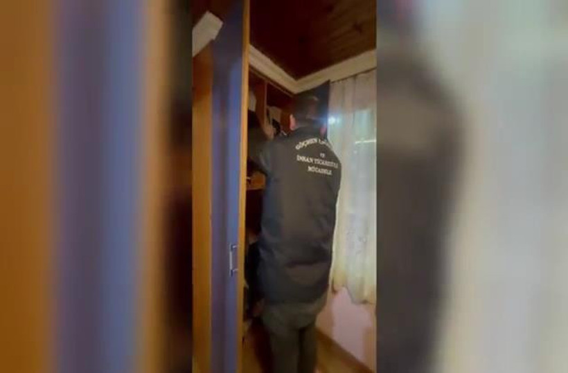 İstanbul'da göçmen kaçakçılarına yönelik operasyon yapıldı: 4'ü polis 15 gözaltı - Resim : 2