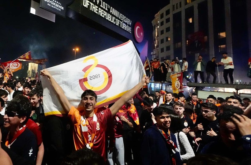 Ağrı'dan Tekirdağ'a şampiyonluk kutlaması! Yurdun dört bir yanında Galatasaraylı taraftardan kutlama - Resim: 10