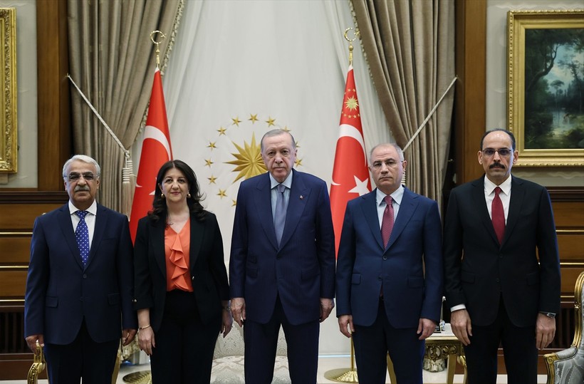 Cumhurbaşkanı Erdoğan-DEM Parti heyetini kabul etti! Görüşmenin ardından ilk açıklama: Karşılıklı irade devam edecek - Resim : 5
