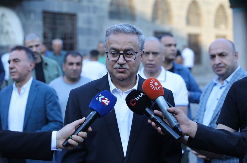 İslam aleminde bayram namazı coşkusu! Camiler doldu taştı - Resim: 81