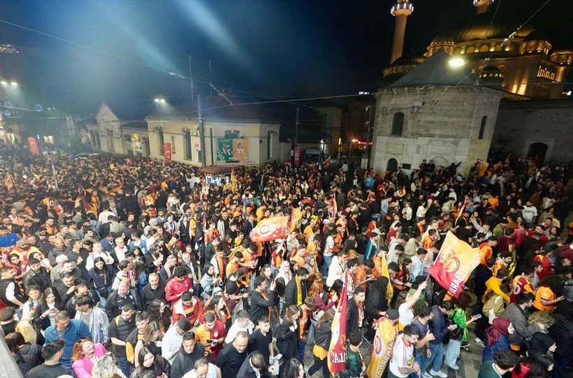 Ağrı'dan Tekirdağ'a şampiyonluk kutlaması! Yurdun dört bir yanında Galatasaraylı taraftardan kutlama - Resim: 22