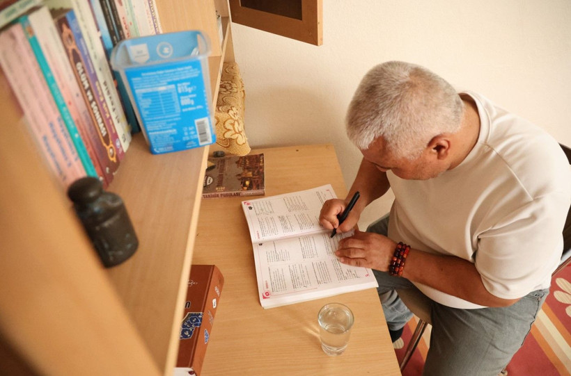 20 yıl simit sattı, 49 yaşında atandı - Resim: 8