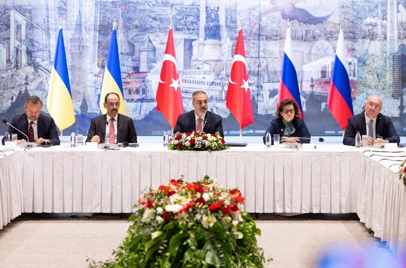 Dünyanın gözü İstanbul'da: Rusya-Ukrayna müzakeresinden barış çıkacak mı? - Resim : 3
