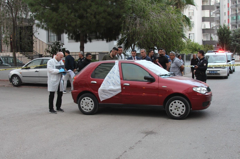 Otomobilde sır ölüm: Darp izlerine rastlandı - Resim: 1