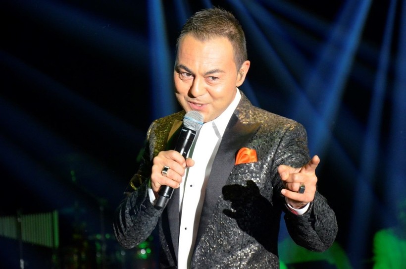Alişan'ın sunduğu "Alişan ile Hayata Gülümse" adlı programa konuk olan Serdar Ortaç verdiği haberle duygusal anlar yaşattı - Resim: 6
