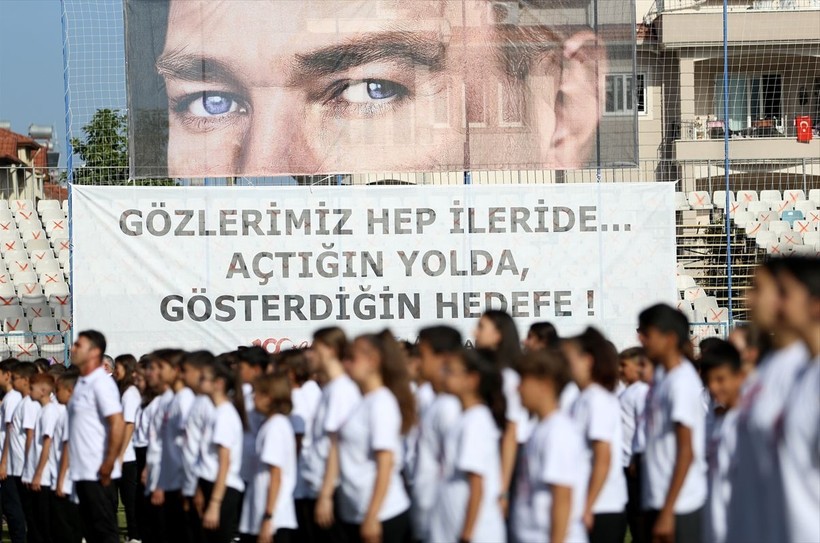 Türkiye iliklerine kadar Cumhuriyet'i kutluyor! Nereye baksan kırmızı-beyaz! 🤍❤️Meydanlarda 7'den 70'e 100. yıl coşkusu - Resim: 115
