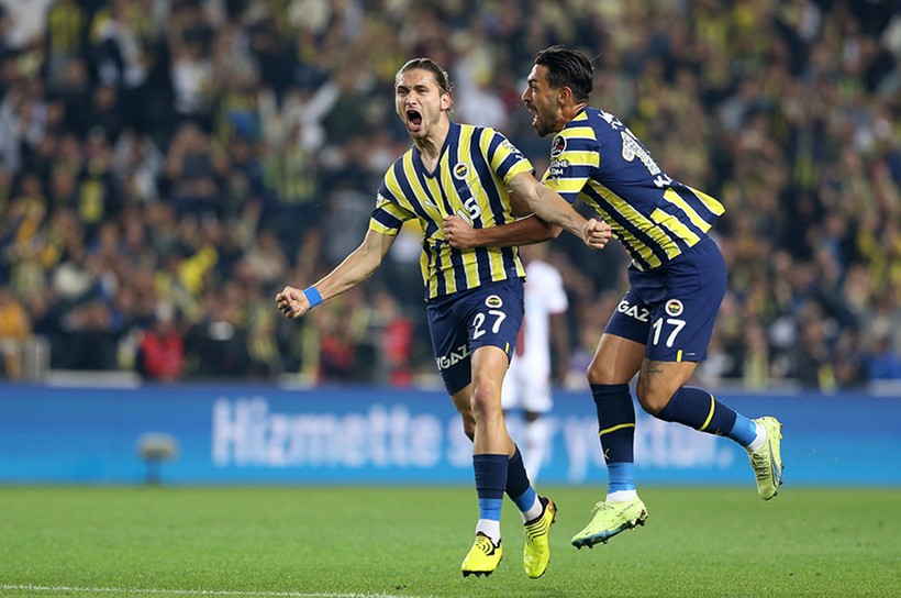 Fenerbahçe'de Crespo harekatı! Inter ve Atletico... - Resim: 3